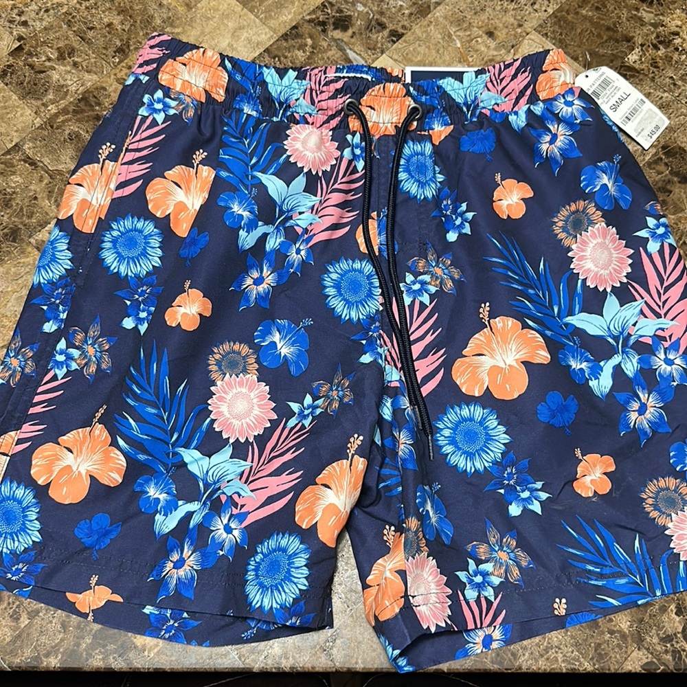 *SOLD* Men’s Swim Trunks